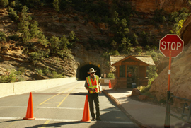 Zion NP, l'entrée du tunnel Zion-Mont Carmel