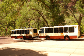 Les navettes au gaz de Scenic Drive Zion NP